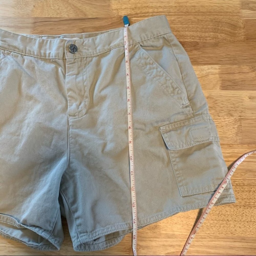 Vintage Calvin Klein Khaki Color Shorts Size 10 - Picture 9 of 13